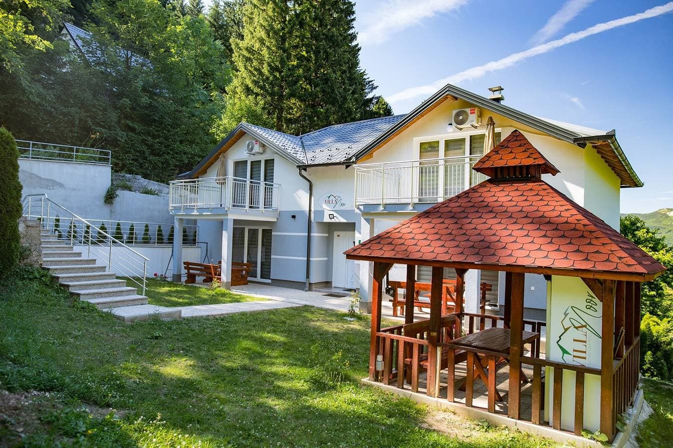 Ferienhaus 200m² 1