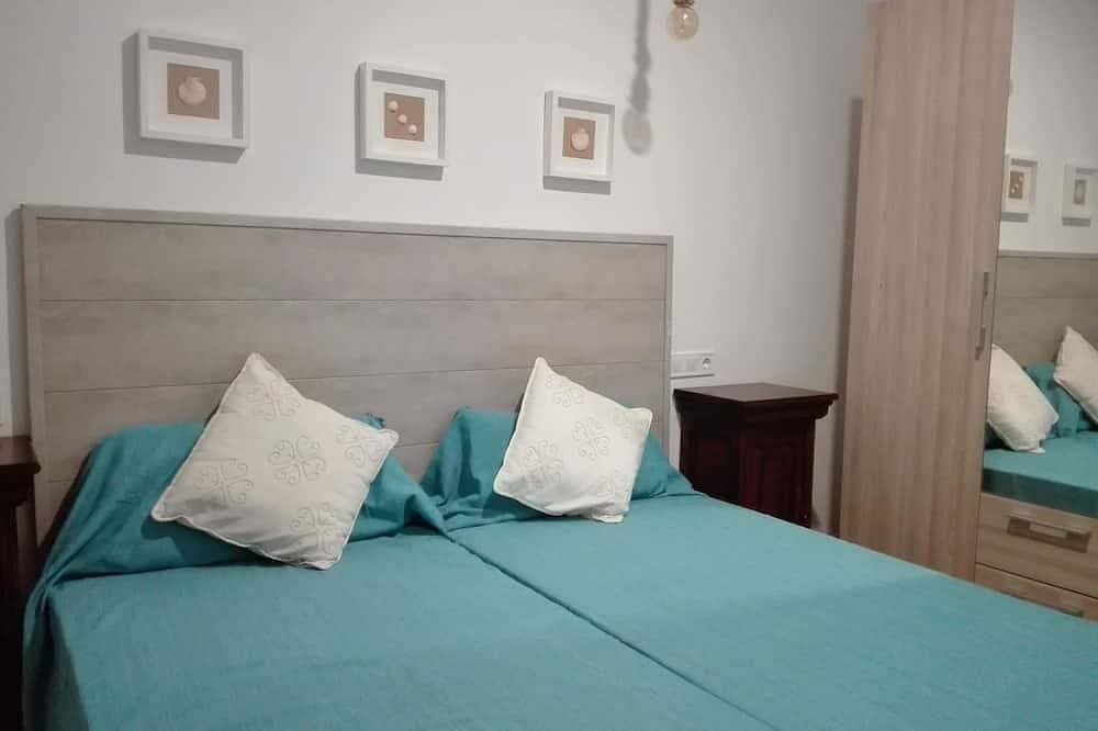 Foto 2 von 30: Sa Cala. Haus 1 min vom Meer entfernt Strandhausstil mit zwei Terrassen