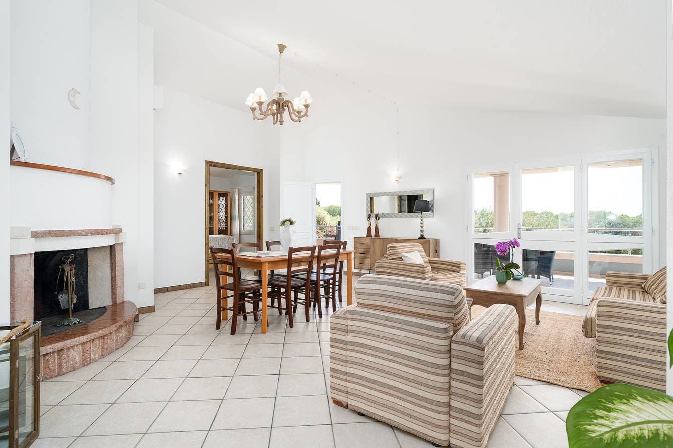 Foto 4 von 28: Ferienwohnung 'La Vela Gialla' mit Meerblick, WLAN und Klimaanlage