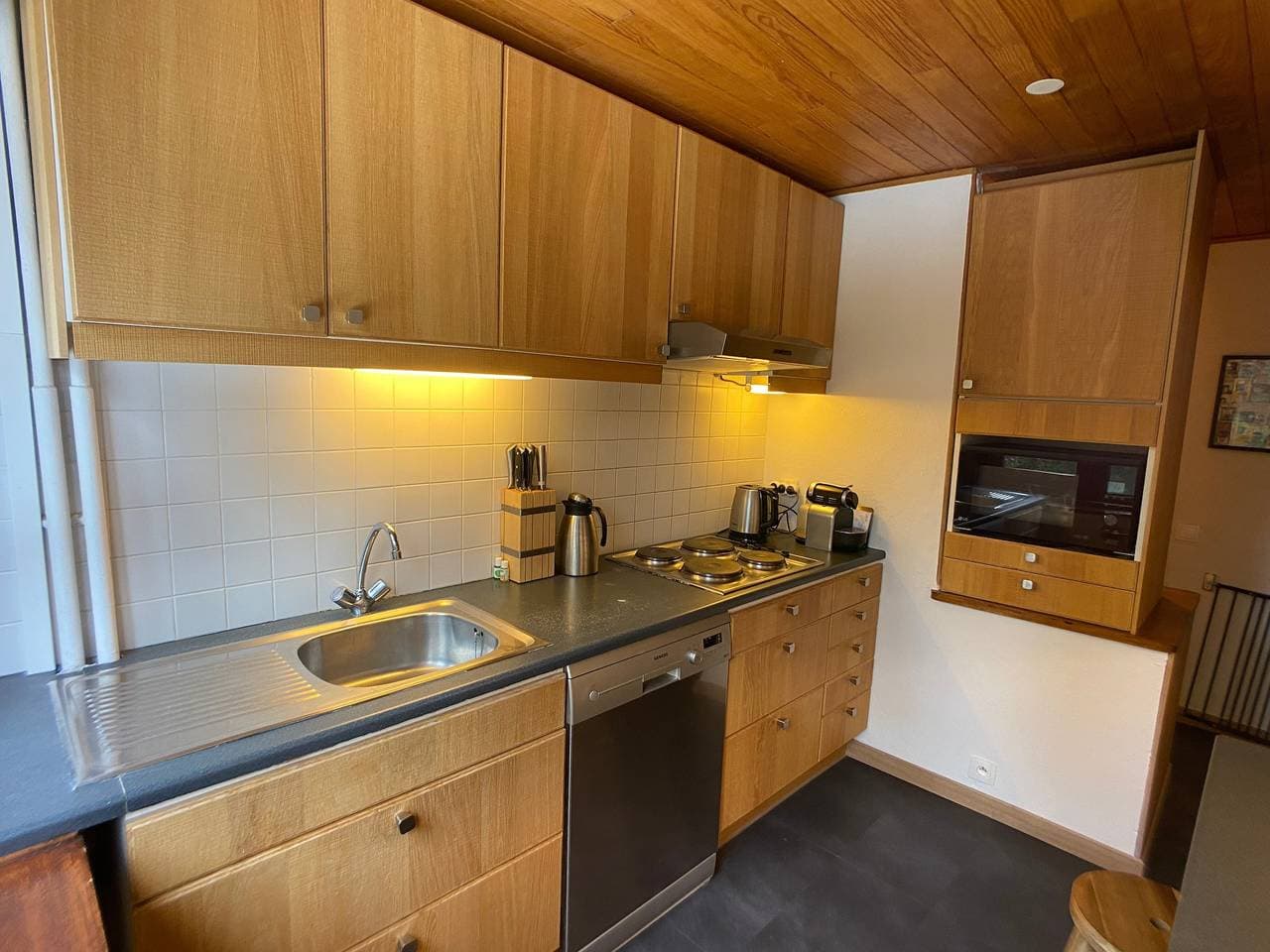 Foto 7 von 20: Ferienwohnung 'Courchevel 1850' mit Bergblick, privater Terrasse und Wi-Fi