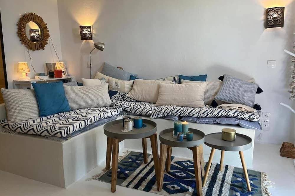 Foto 6 von 24: Luxury apartment in Crete with private pool, sea and mountain views.