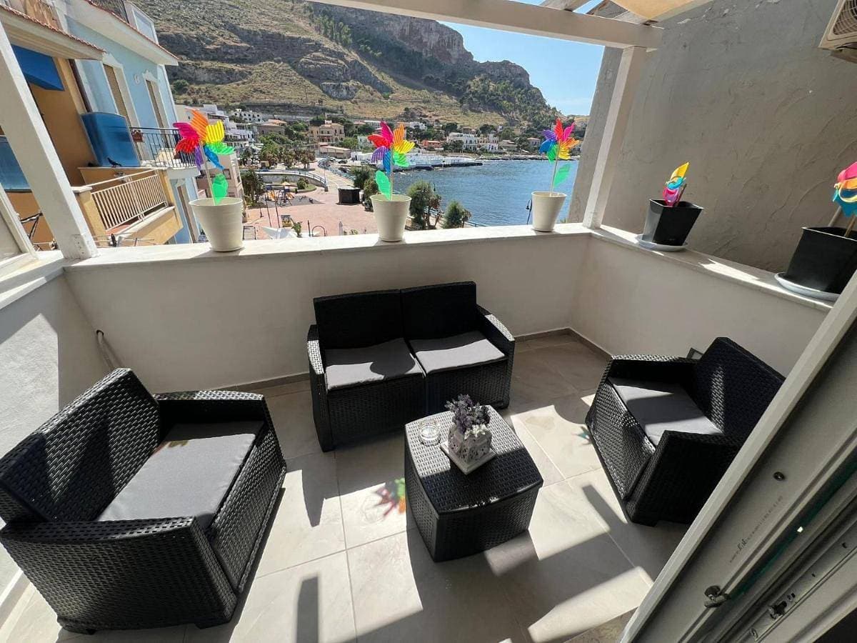 La Piazzetta a Mare Holiday House 1