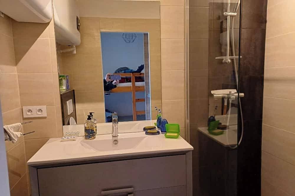 Foto 2 von 16: Port Grimaud - Studio Cab 4 person - Harbor view - access to St Tropez by sea.