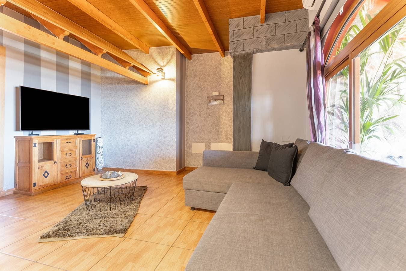 Foto 4 von 27: Ferienwohnung 'Chabela's Penthouse' mit Meerblick, Whirlpool und Klimaanlage