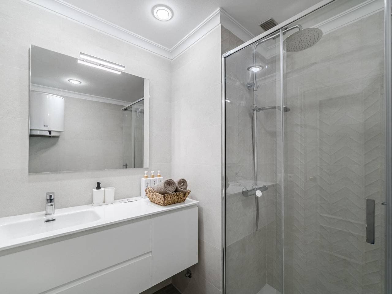 Foto 10 von 20: Ferienwohnung für 3 Personen mit Kinderpool