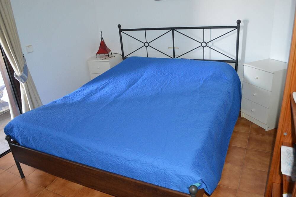 Foto 2 von 21: Schöne wohnung 2 ch., Meerblick, Südterrasse, Schwimmbad, das Meer 5 Minuten entfernt.