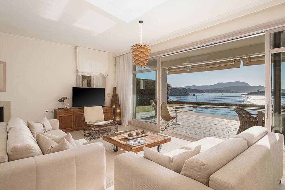 Foto 9 von 30: Willkommen im Paradies! Luxusvilla am Meer mit beheiztem Pool und herrlichem Meerblick