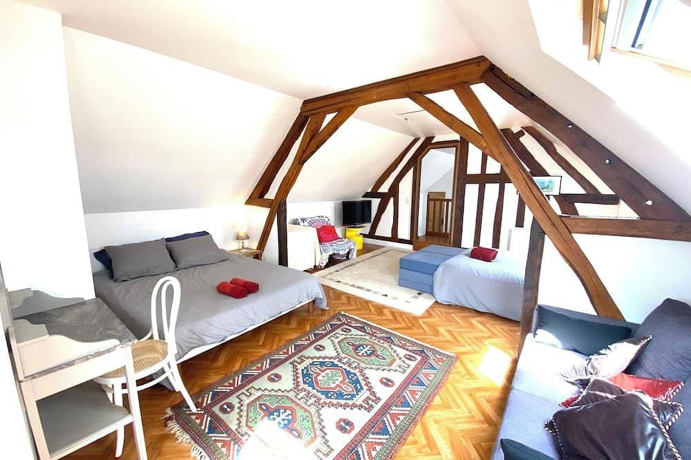 Foto 5 von 30: The Poussiniere Cottage - View - 6p