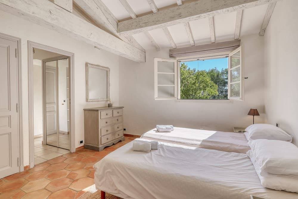 Foto 7 von 30: Villa Sauvagine Plage de Gigaro à Quelques Mètres