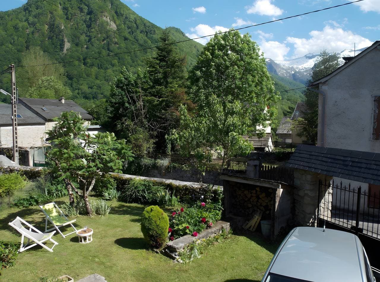 Foto 6 von 16: Gîte Pyrénées Ariège Ustou – Erholung im Naturpark, Blick auf die Berge, 4 Personen