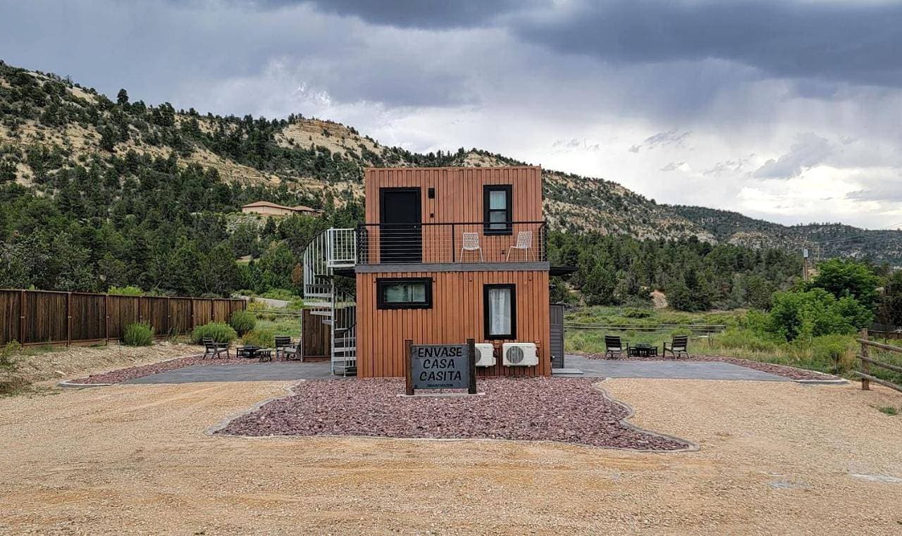 Glendale, Utah Glamping, Perfect to Discover the Magic of the Southwest 1