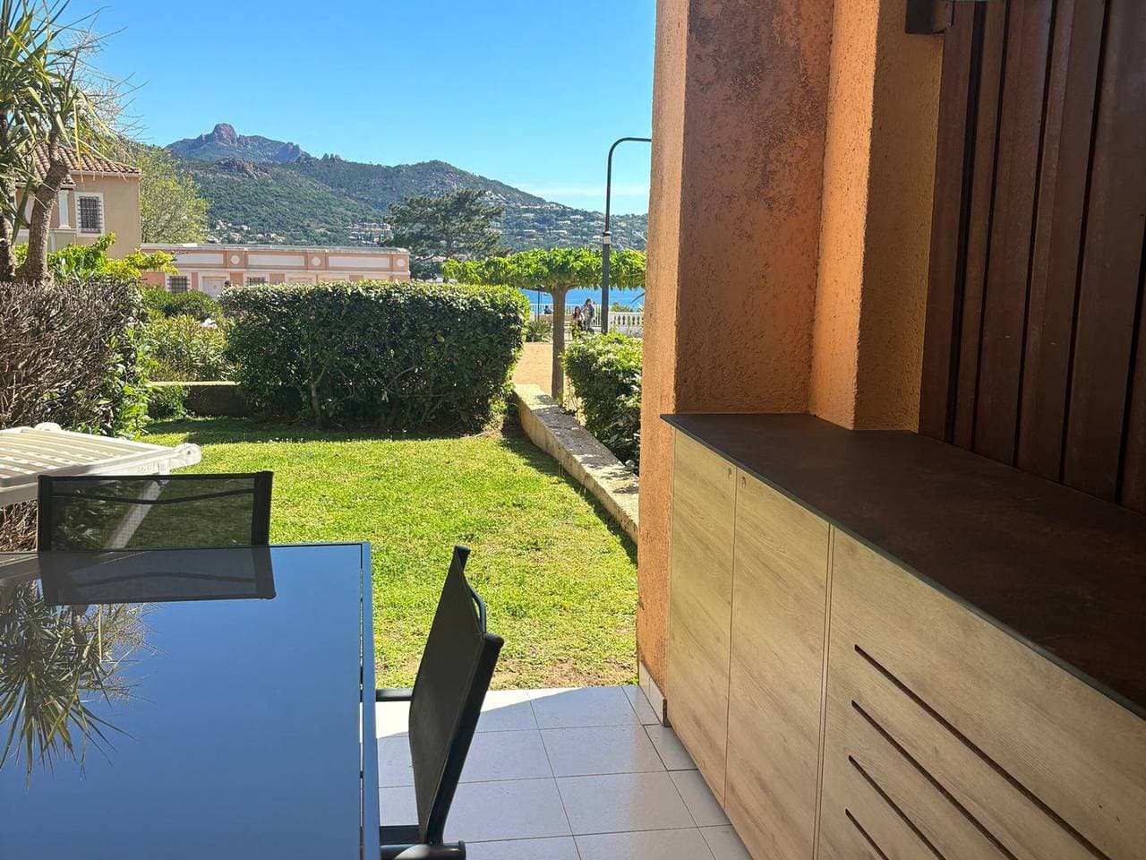 Cap Esterel: 2-Zimmer Erdgeschoss mit Terrasse, Klimaanlage 1