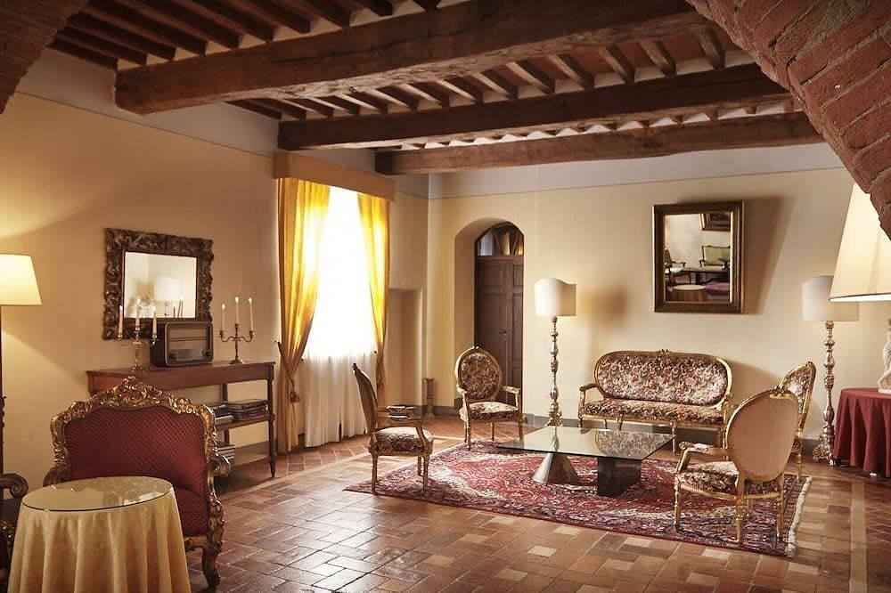 Foto 11 von 30: Villa Borgo Il Castagno – Historische Villa mit privatem Pool in den toskanischen Hügeln