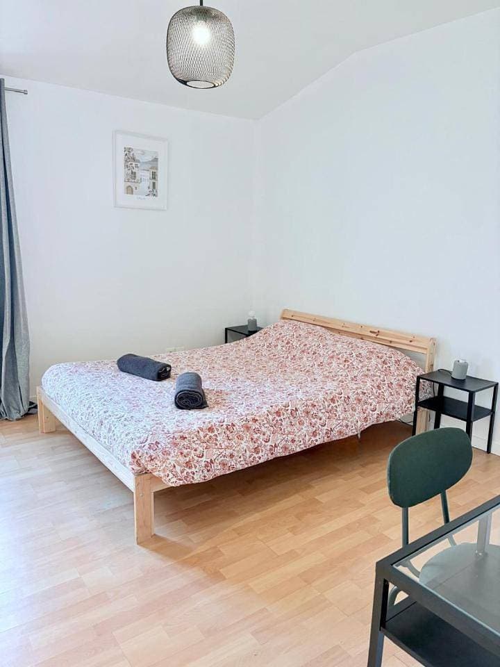 Foto 10 von 19: Two-Bedroom Apartment