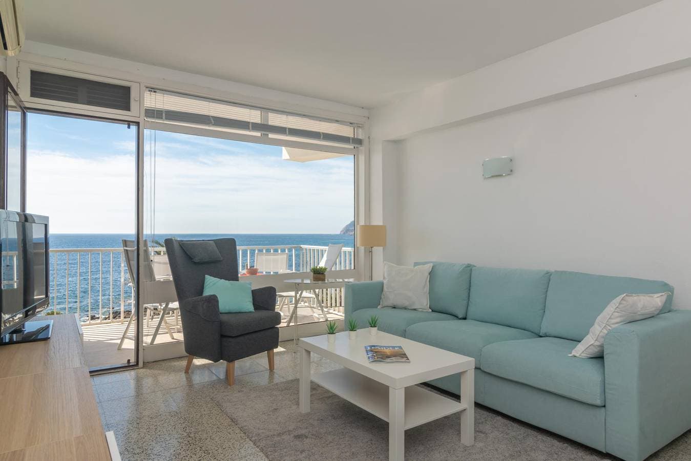 Foto 9 von 27: Mar Blava - Charmantes Apartment mit Gemeinschaftspool und Meerblick und gratis W-Lan.