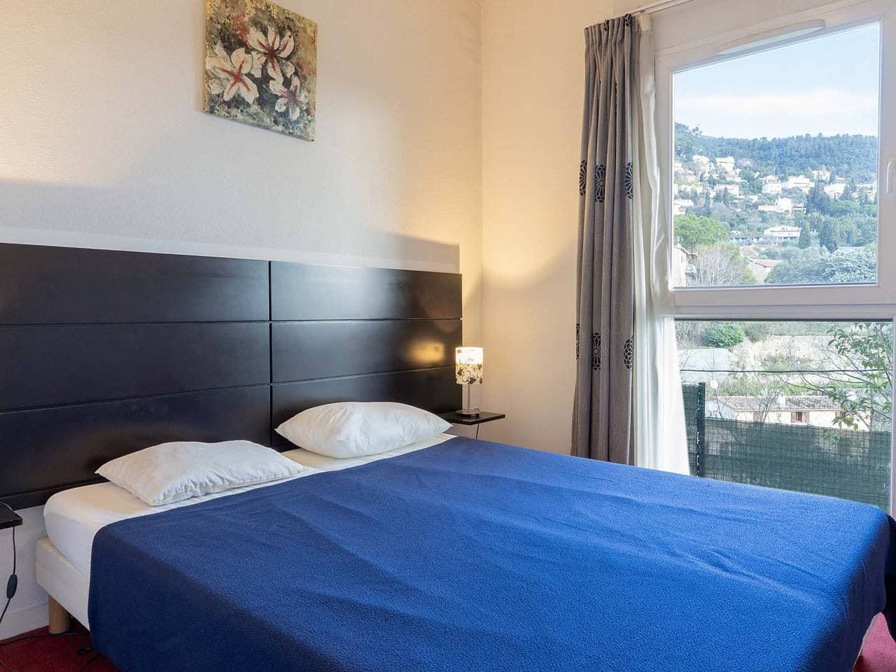 Foto 9 von 13: Reizende Ferienwohnung in Grasse mit Pool, Balkon und in der Nähe von Sehenswürdigkeiten