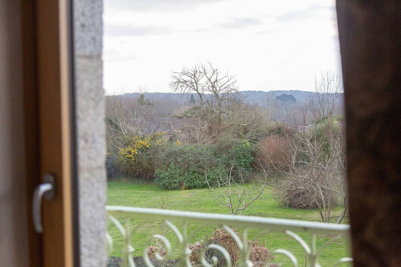 Foto 4 von 31: Standardzimmer „Madame De Staël“ mit Balkon, gemeinsamer Terrasse, Garten und WLAN