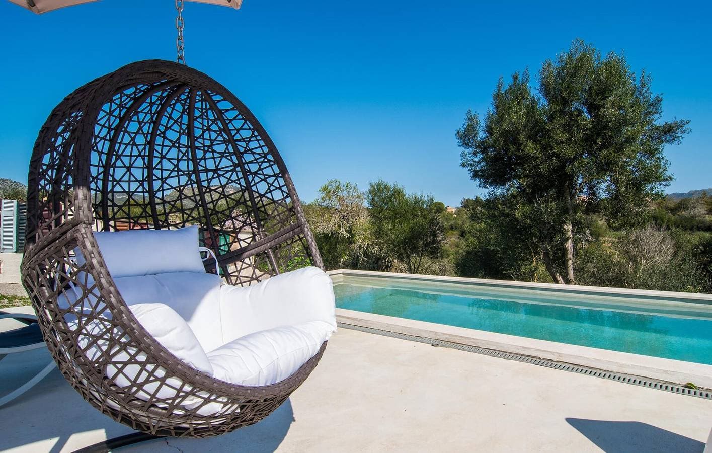 Foto 7 von 31: Apartment mit Meerblick, Pool und Grill, 2 km von der Stadt entfernt