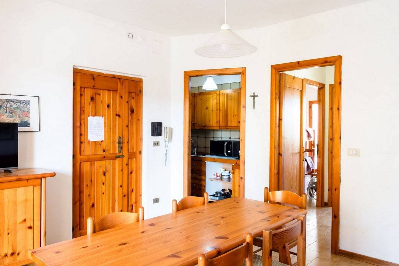 Foto 9 von 26: Ferienwohnung für 6 Personen mit Balkon