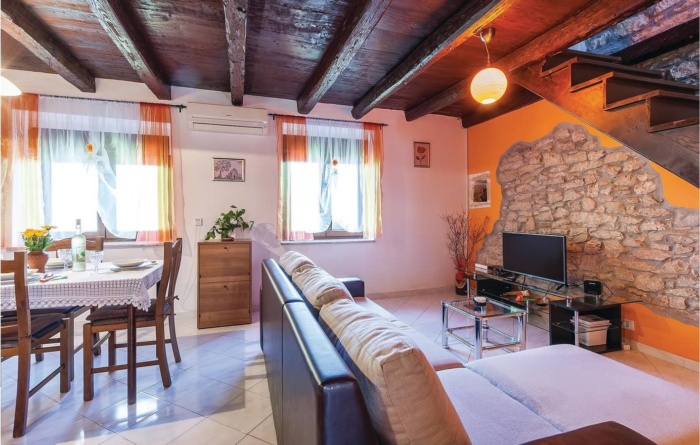 Foto 3 von 26: Gemütliche Wohnung mit Terrasse, in Strandnähe und mit kostenlosen Parkplätzen