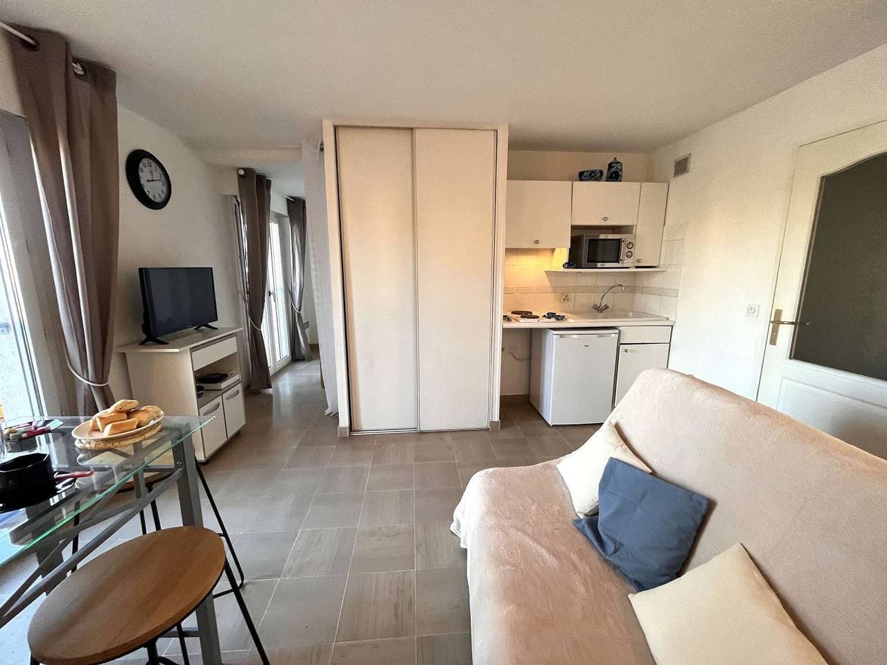 Foto 4 von 20: Studio-Kabine für 2 in Port Fréjus, nahe Strand, Internet inklusive