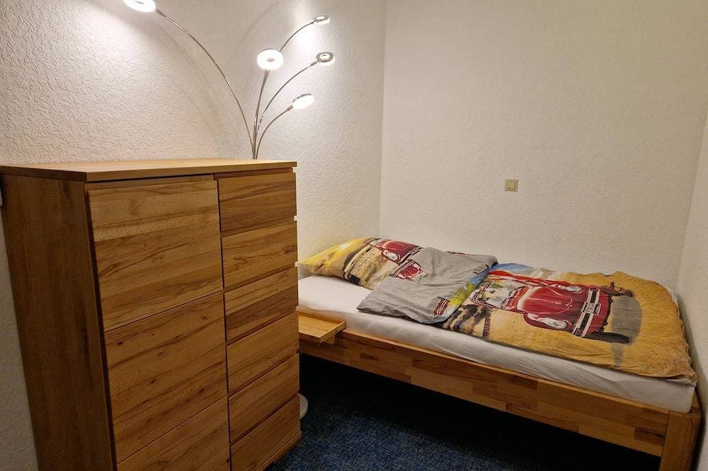 Foto 2 von 19: Abschalten, entspannen, erholen ... - Hallenbad (12x6m) u. Sauna im Haus!