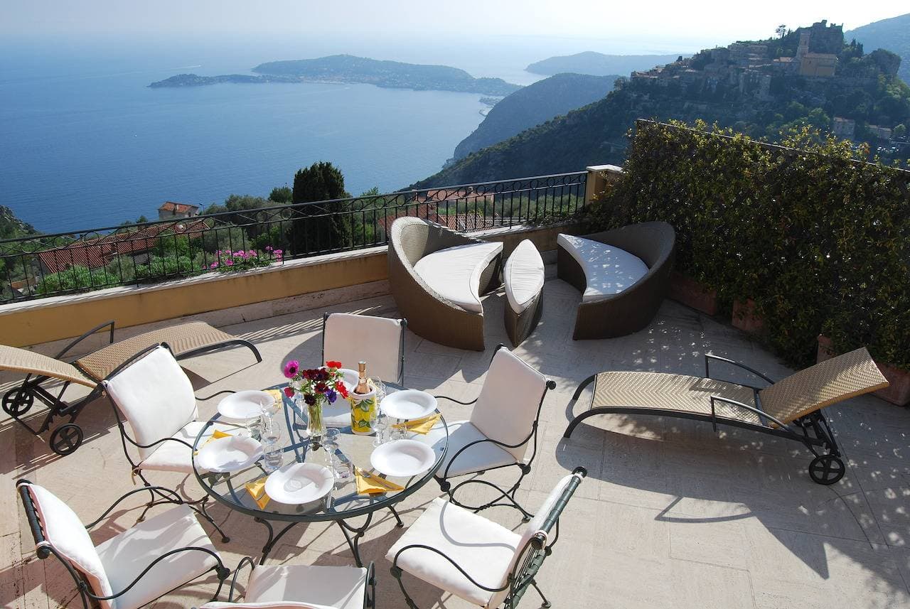 Foto 4 von 29: Atemberaubendes Penthouse mit Panoramablick auf Eze Village und die französische Riviera