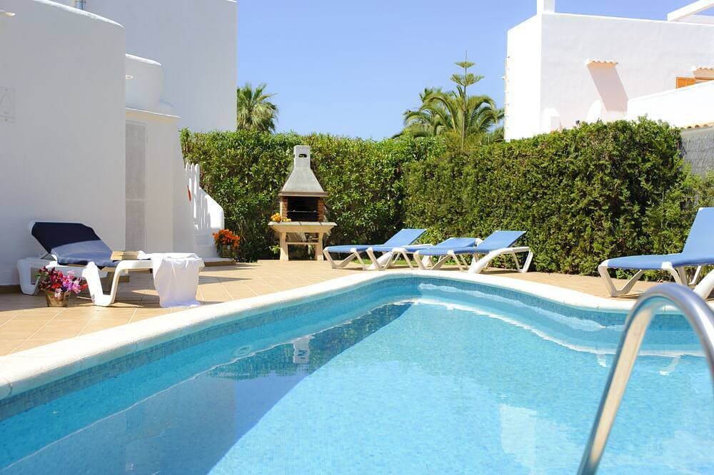Einfaches Ferienhaus Corb Mari, 6 Personen, Pool und Garten, Strandnah 200 Meter 1