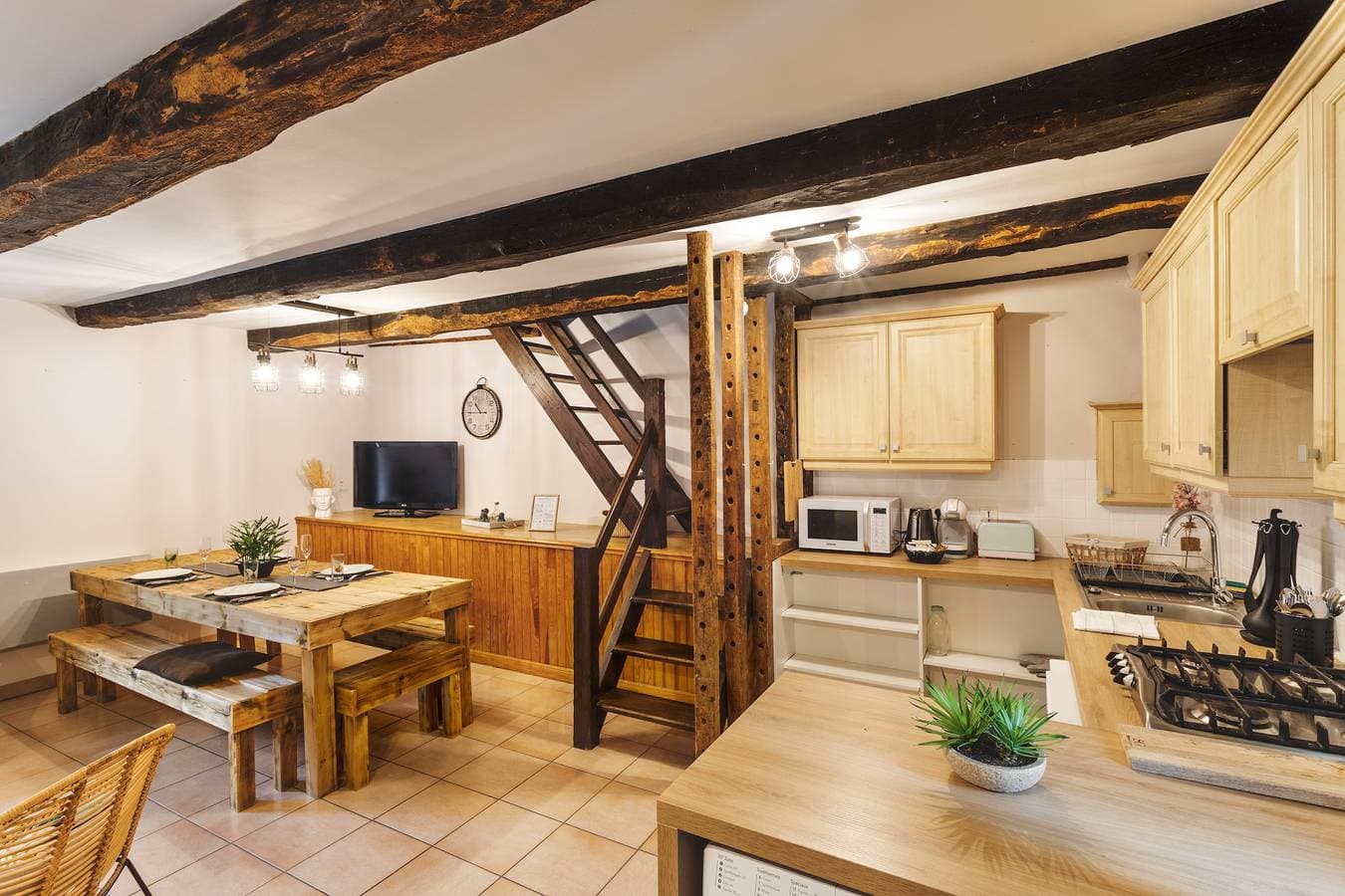 Foto 10 von 17: Ferienhaus für 8 Personen mit Terrasse