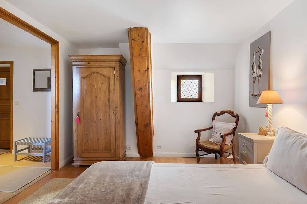 Foto 6 von 27: Gästezimmer Héron mit Garten und WLAN