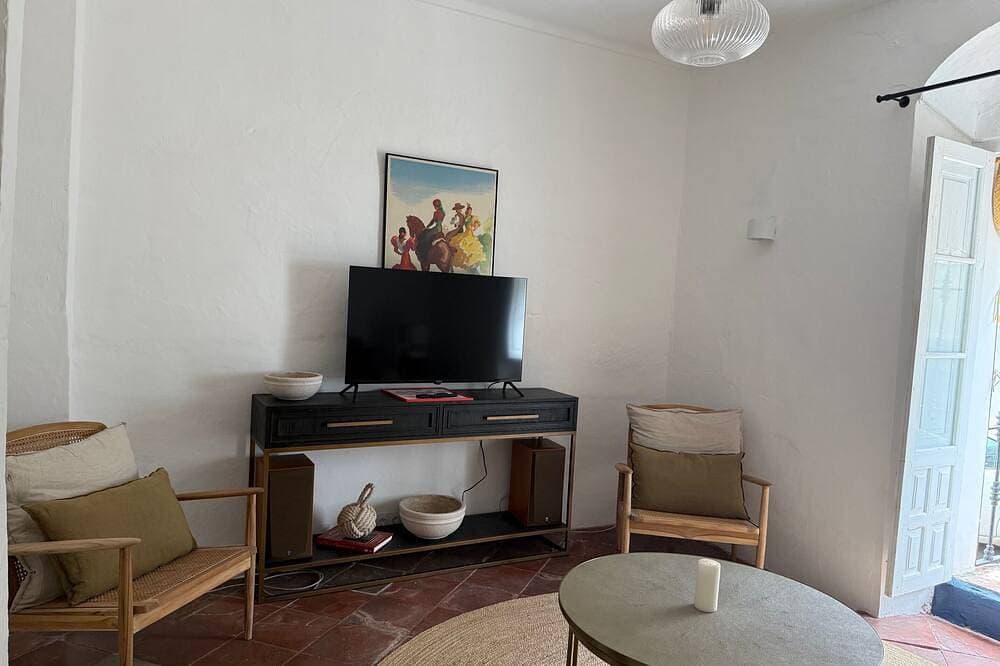 Foto 8 von 22: Casa Entre Lunas - Stylish Rustic Retreat in Historic Mountain Village