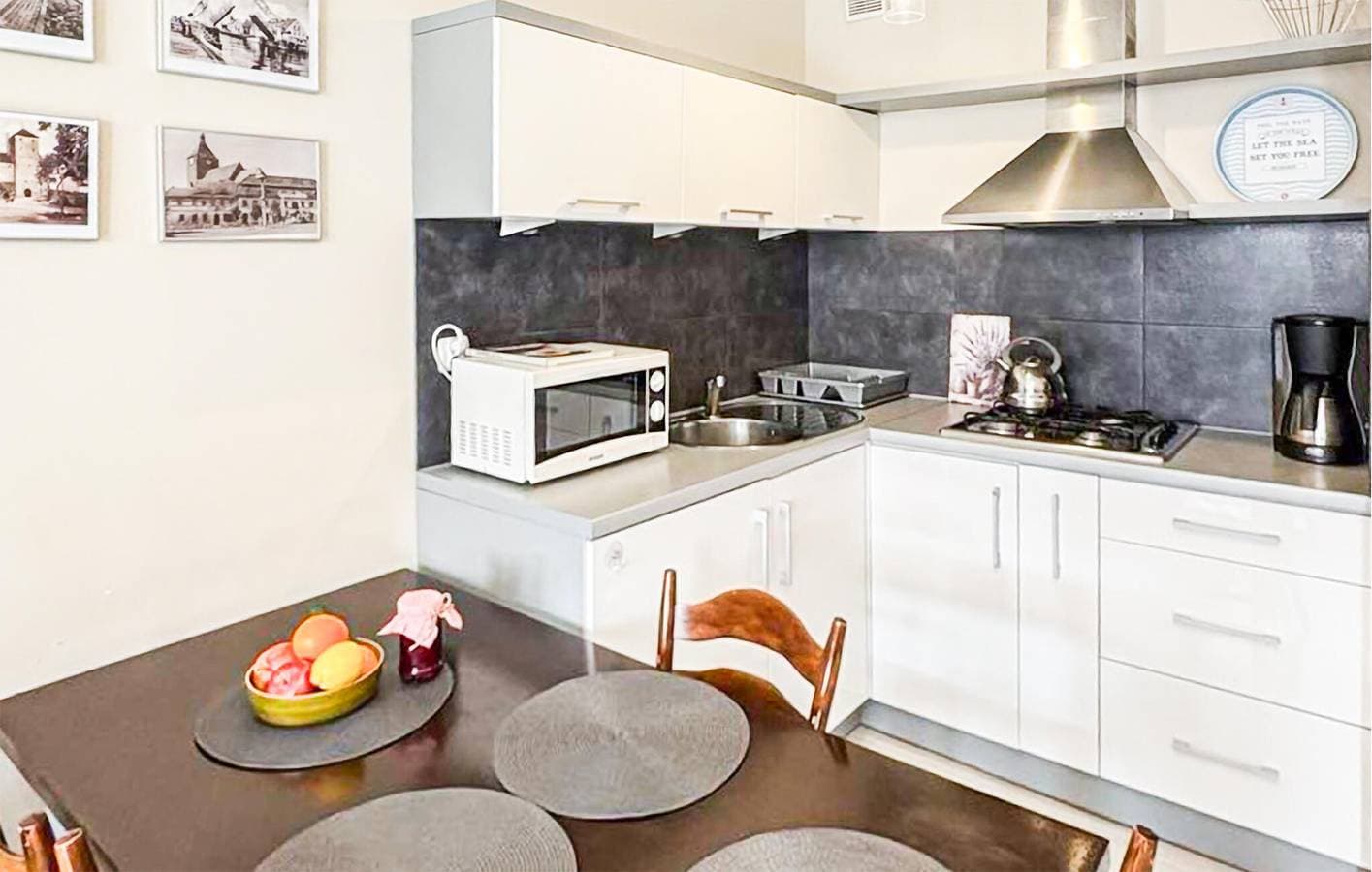 Foto 5 von 23: Ferienwohnung für 5 Personen mit Terrasse