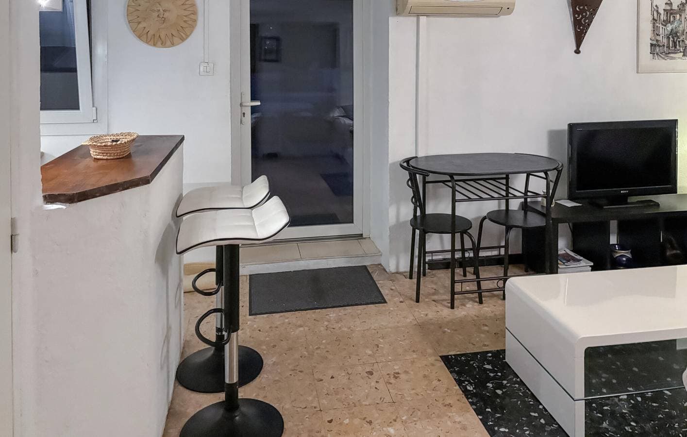Foto 5 von 15: Appartement mit Poolterrasse - 2 km zum Strand