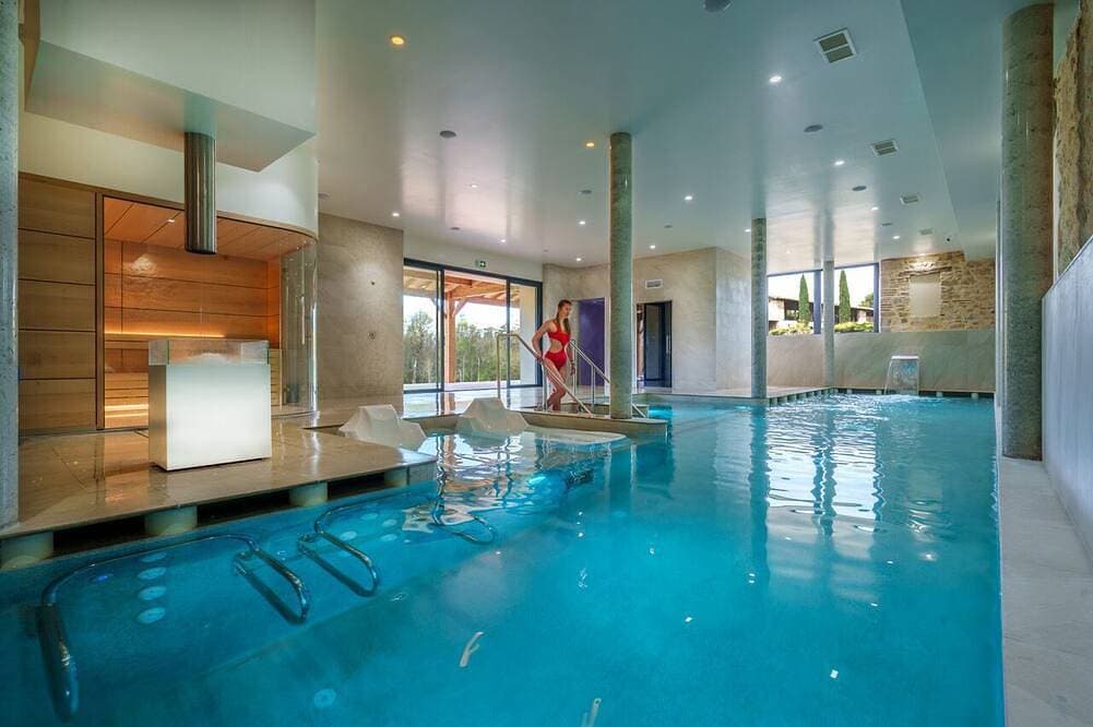 Foto 8 von 23: Villa Castelnau - air conditioning & heated swimming pool in a magnificent estate - XI