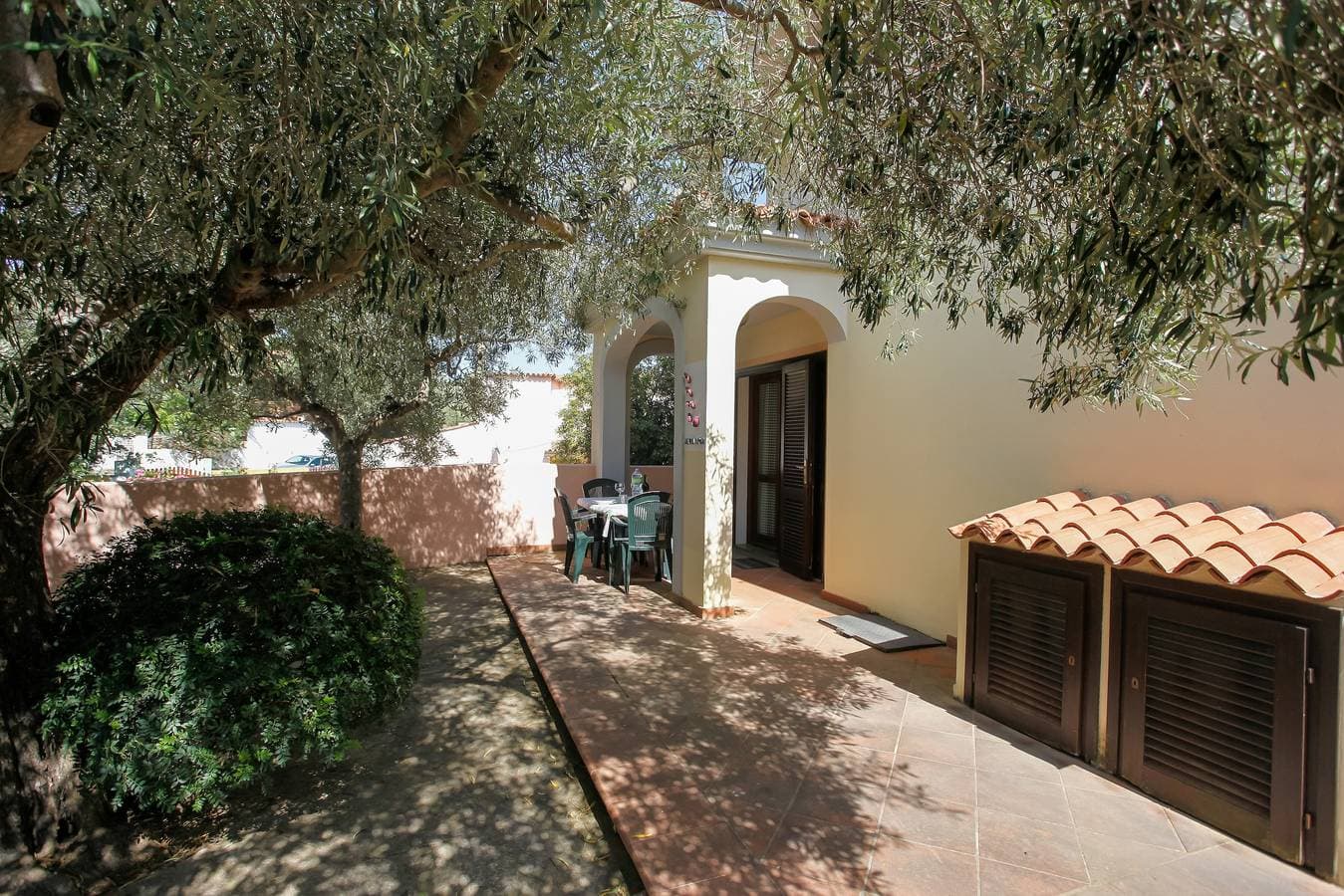 Foto 11 von 17: Ferienhaus "mirtagru Ena casa vacanze" mit 2 privaten Terrassen und WLAN