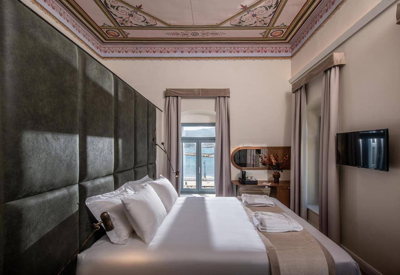 Palazzo di Sitia Luxury Suites 1