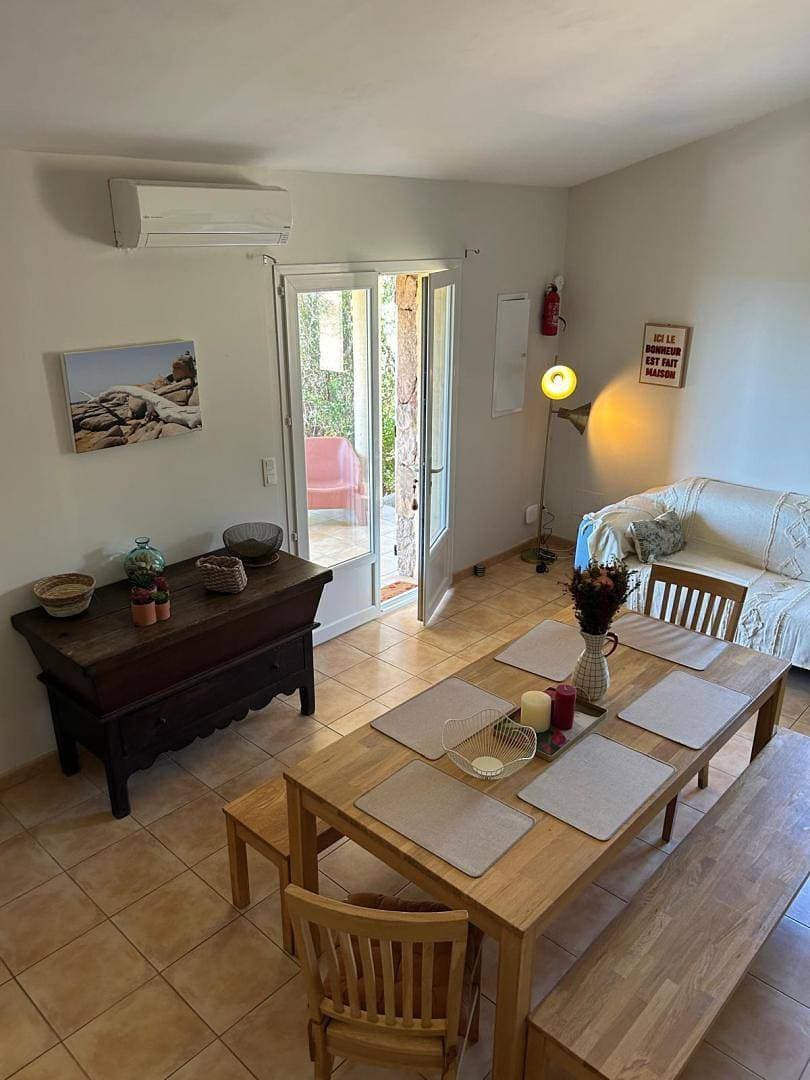 Foto 8 von 20: Ferienhaus mit Meerblick, Pool, Terrasse und Parkplatz - Monacia-d'Aullène