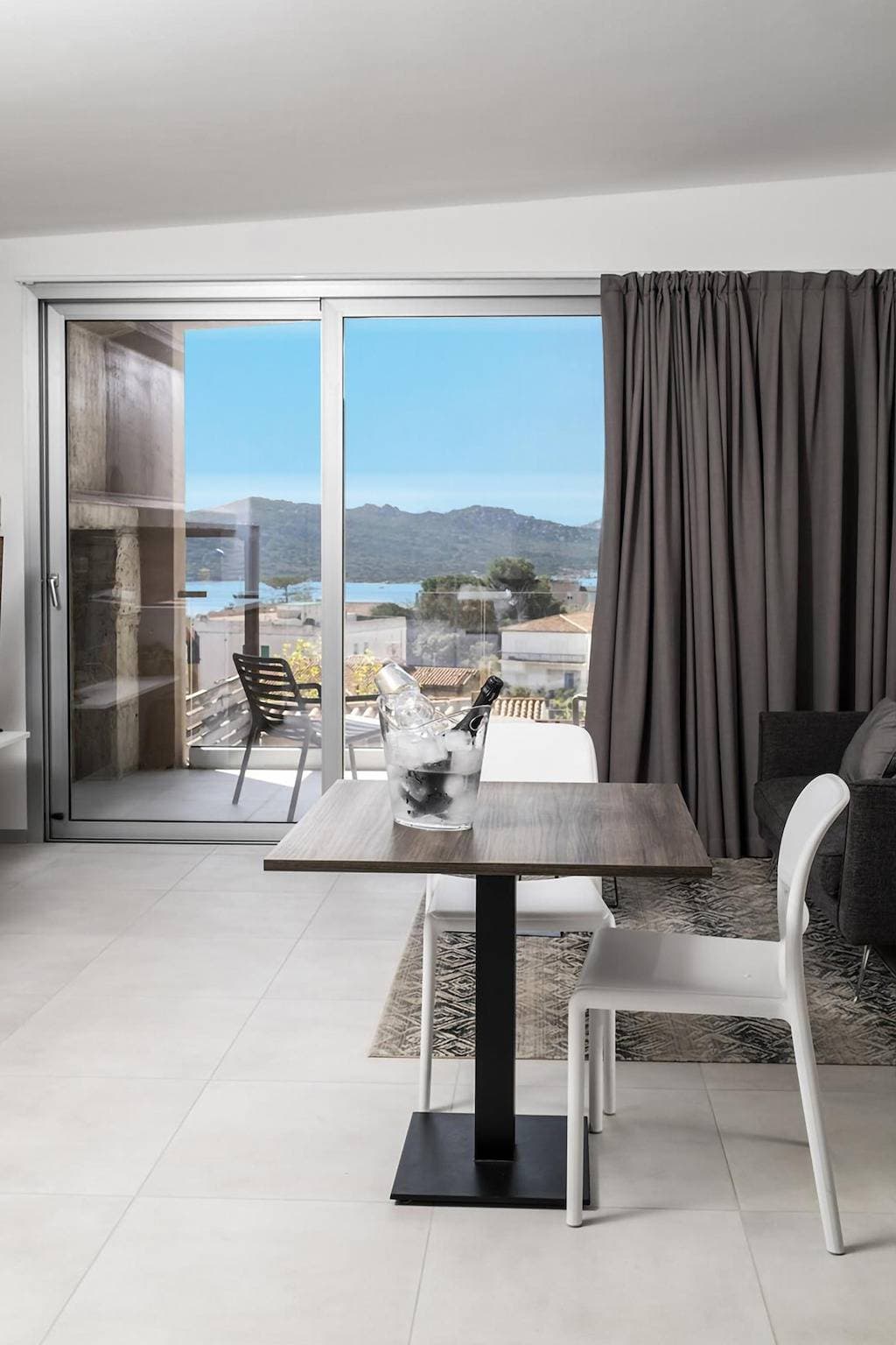 Suite Onde - La Maddalena 1