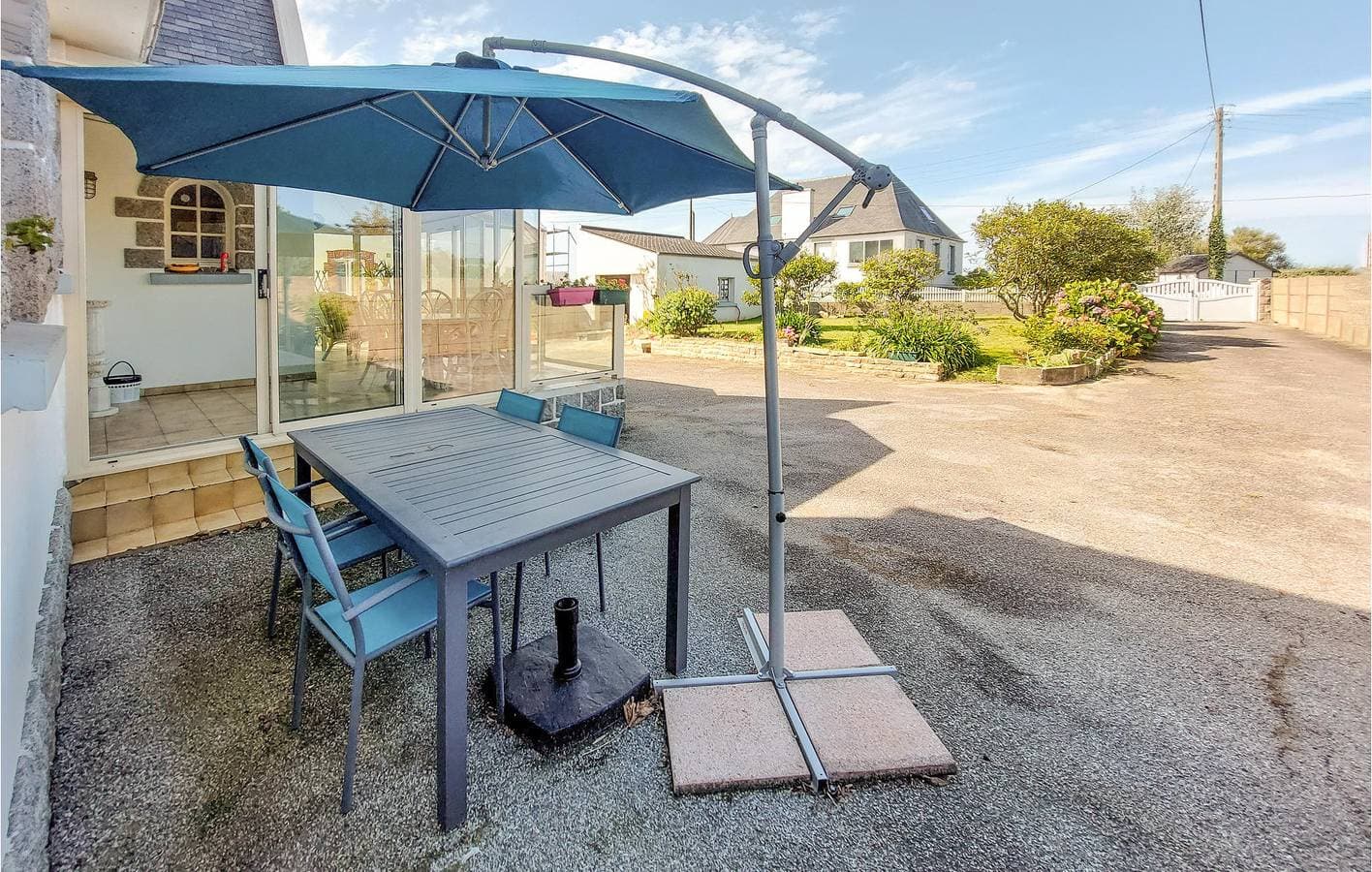 Foto 6 von 25: Gemütliche 150 qm Wohnung mit Parkplatz, Garten & Internet