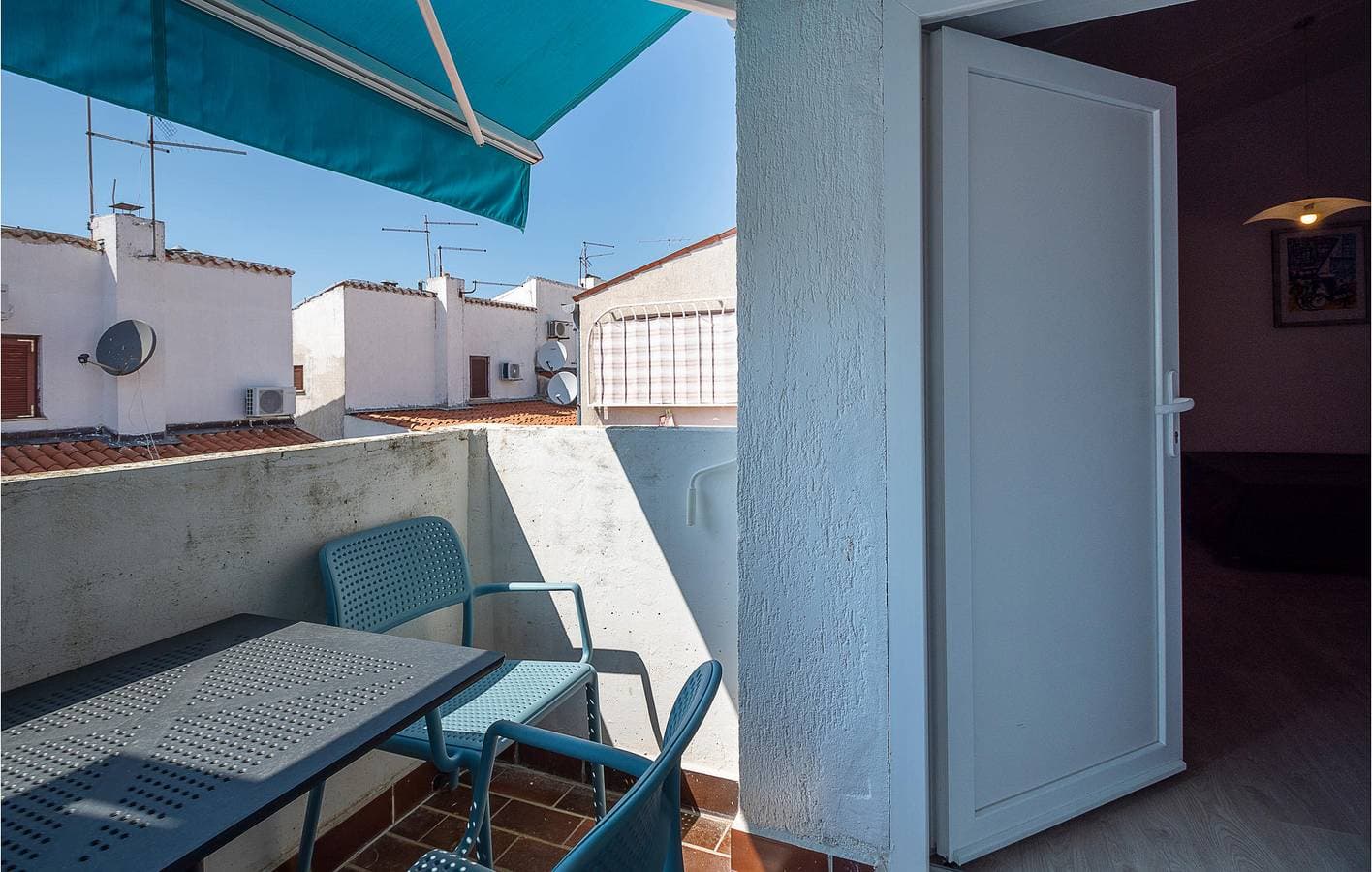 Foto 5 von 16: Gemütliche Ferienwohnung in der Nähe des FKK-Strandes mit Terrasse und Parkplatz