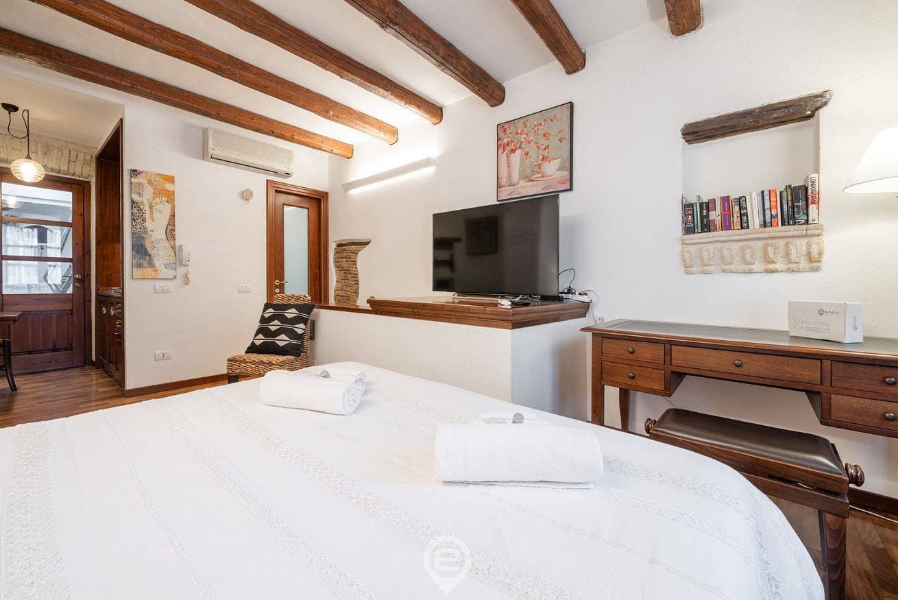 Foto 12 von 21: Ferienwohnung für 2 Personen mit Balkon/Terrasse