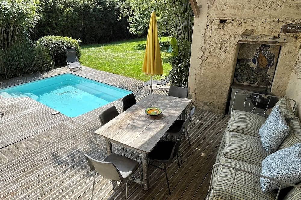 Foto 12 von 28: Le Chai: Between sea and mountains, spacious gîte with private pool.