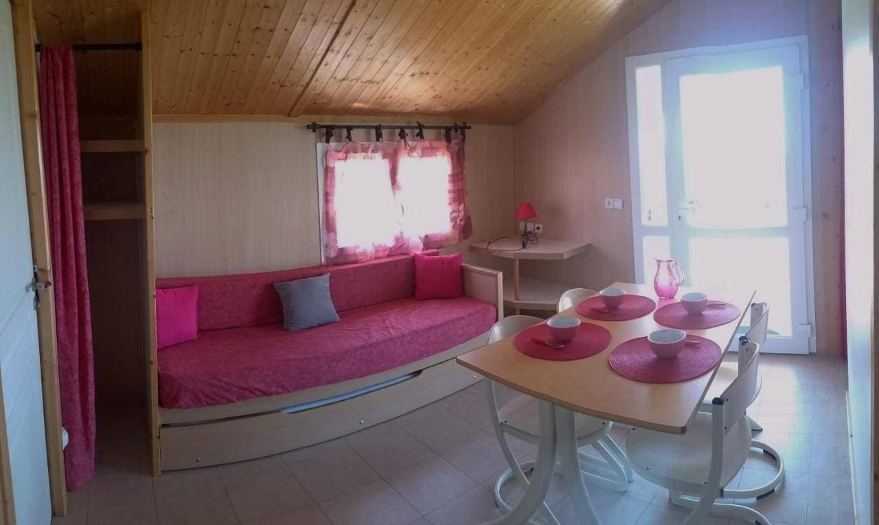 Foto 12 von 25: Two-Bedroom Chalet