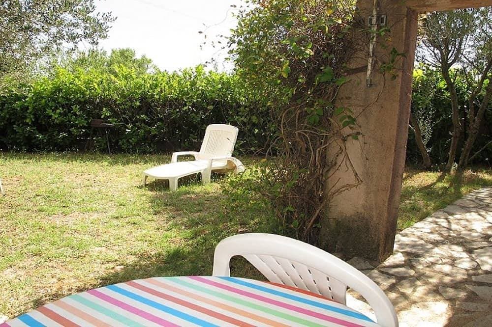 Foto 8 von 23: Vermietung, Haustiere Akzeptiert, Swimmingpool, Parkplatz, Privater Garten, WIFI