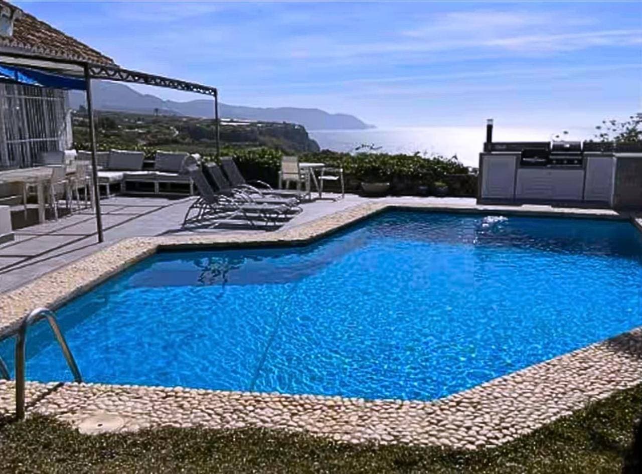 Foto 8 von 90: Four-Bedroom Holiday Home