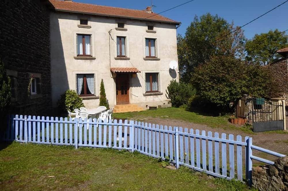 Foto 8 von 12: Gîte familial avec cour fermée près des Gorges de la Loire, proche Le Puy-en-Velay et de nombreux sites