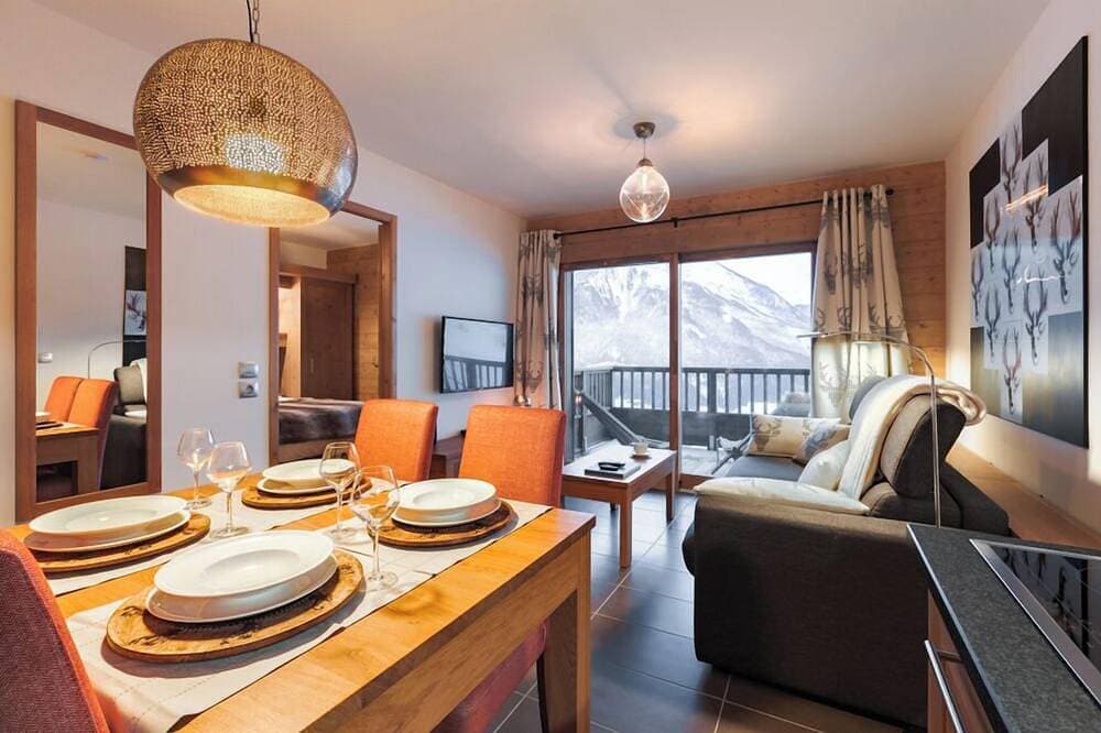 Foto 8 von 30: Appart Champagny La Plagne - Ski-in Ski-out, Wifi, Bettwäsche und Endreinigung inklusive