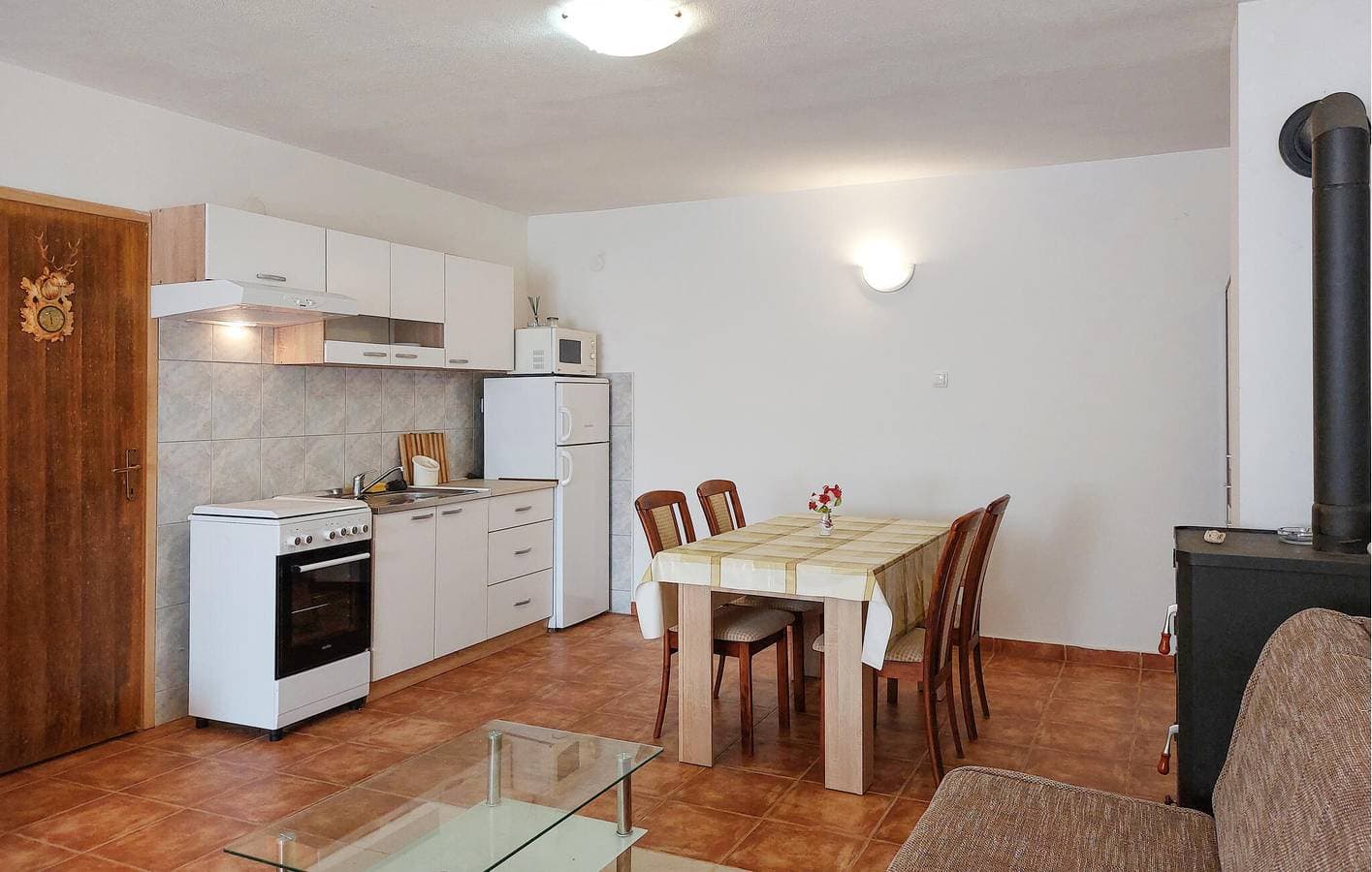 Foto 4 von 19: Gemütliche Ferienwohnung mit Terrasse, Parkplatz und WLAN in Strandnähe