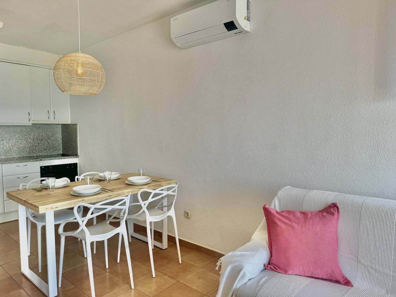 Foto 8 von 20: Ferienwohnung für 4 Personen mit Meerblick