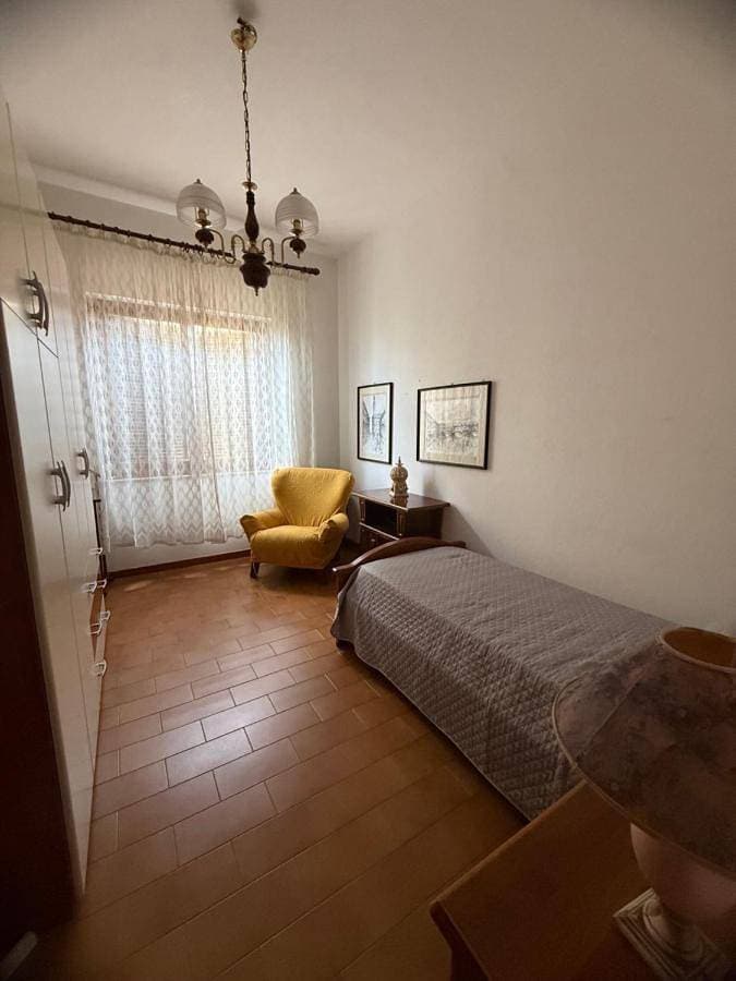 Foto 4 von 15: Three-Bedroom House